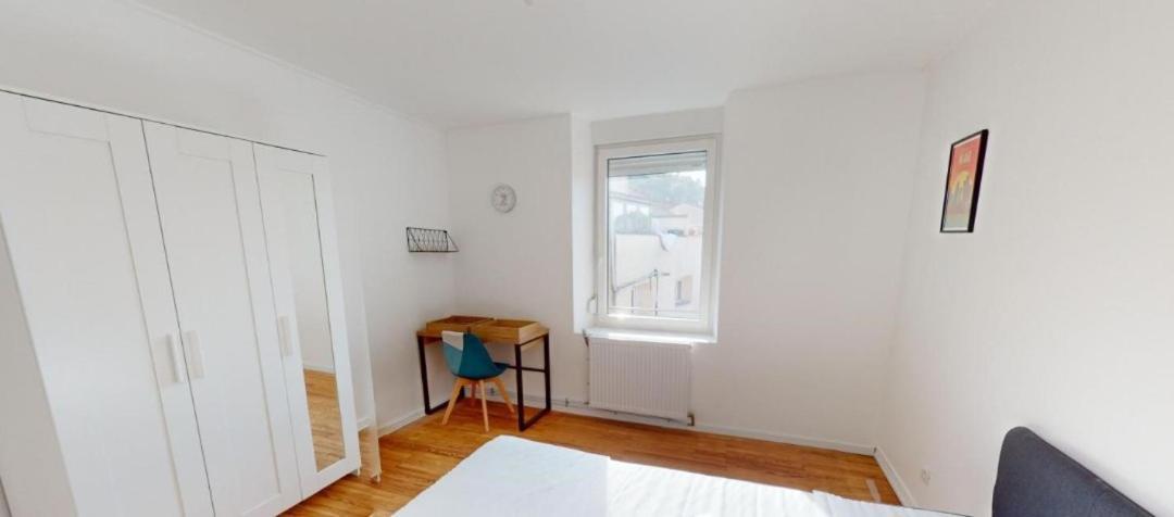 Jolie Appartement Meuble Audun-Le-Tiche Екстериор снимка